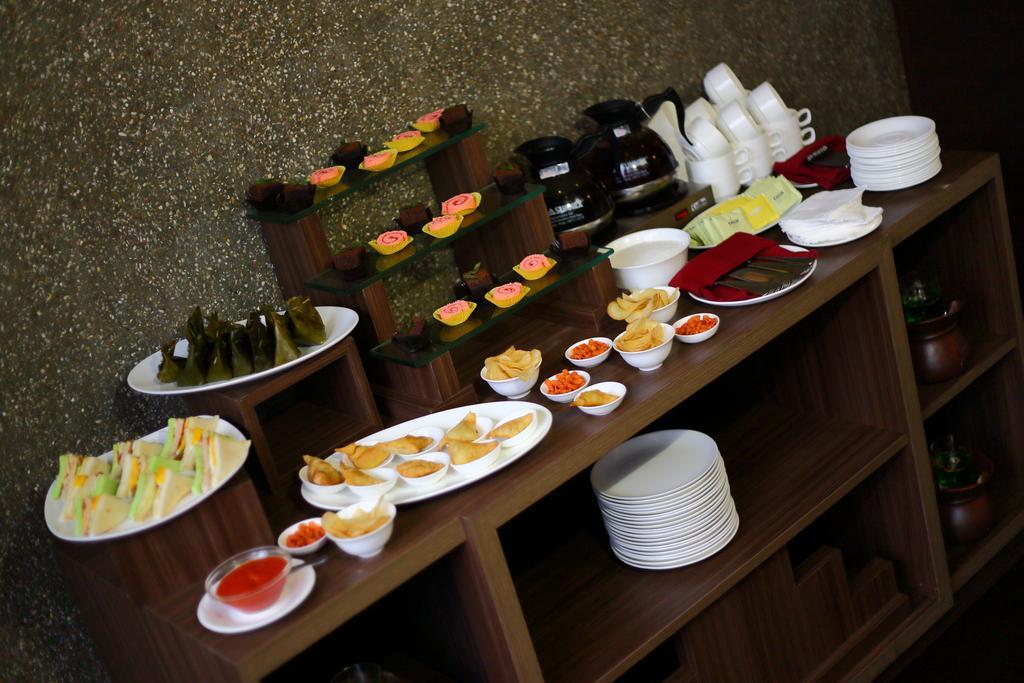 Serela Merdeka By Kagum Hotels Bandung Eksteriør billede